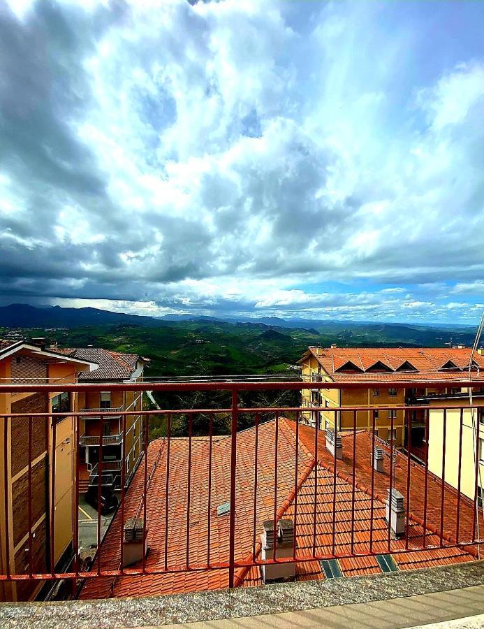 Appartamento Al Centro Storico Di San Marino Ngoại thất bức ảnh